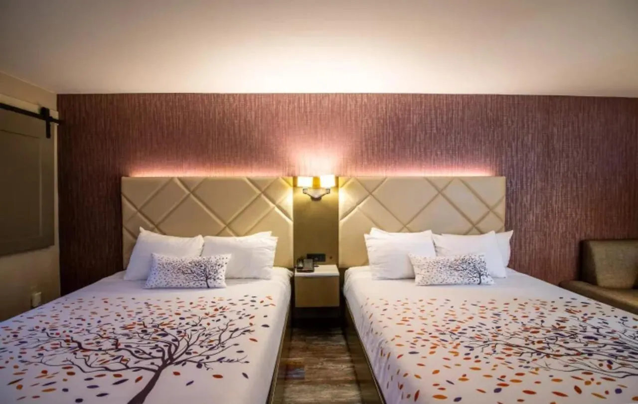 Empeiria High Sierra Hotel Mammoth Lakes