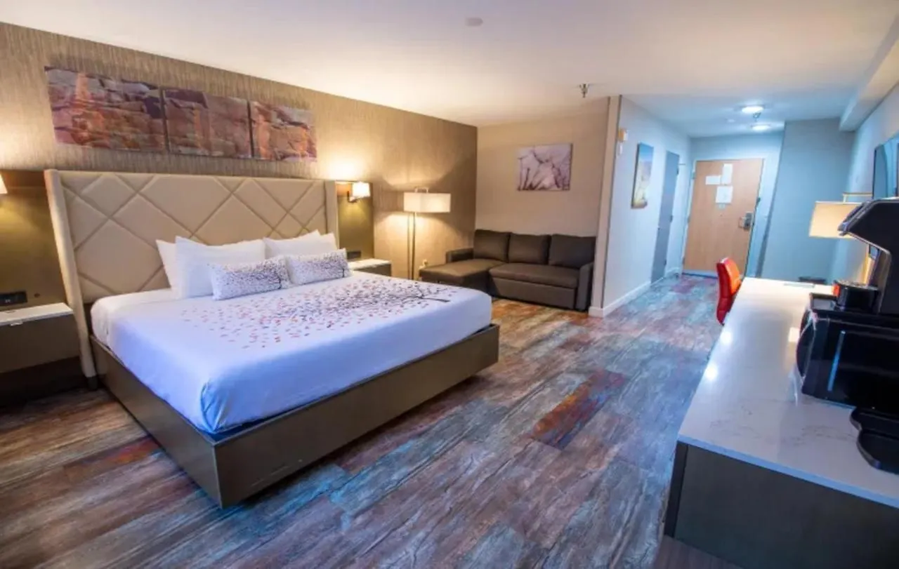 Empeiria High Sierra Hotel Mammoth Lakes