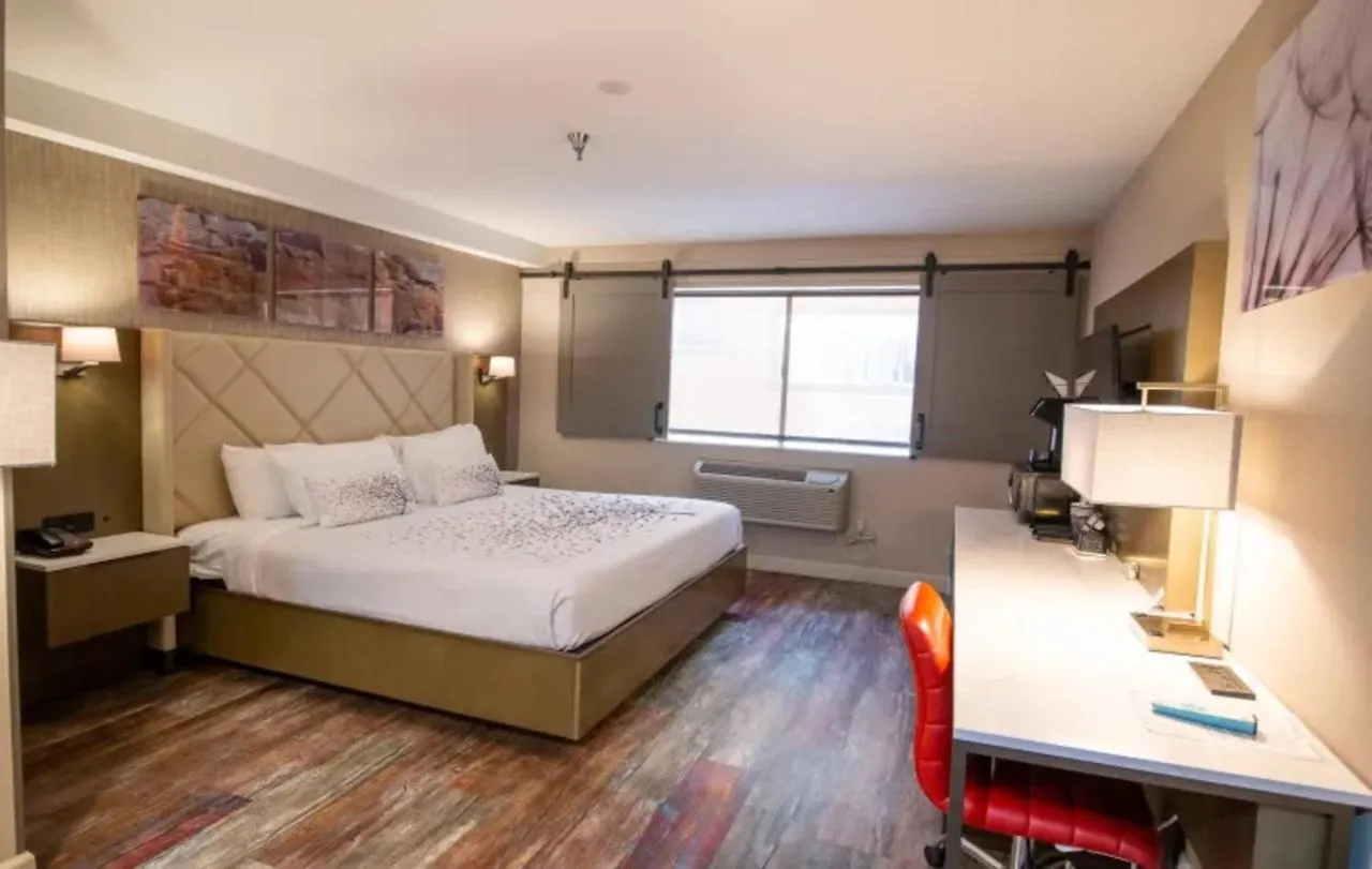 Empeiria High Sierra Hotel Mammoth Lakes