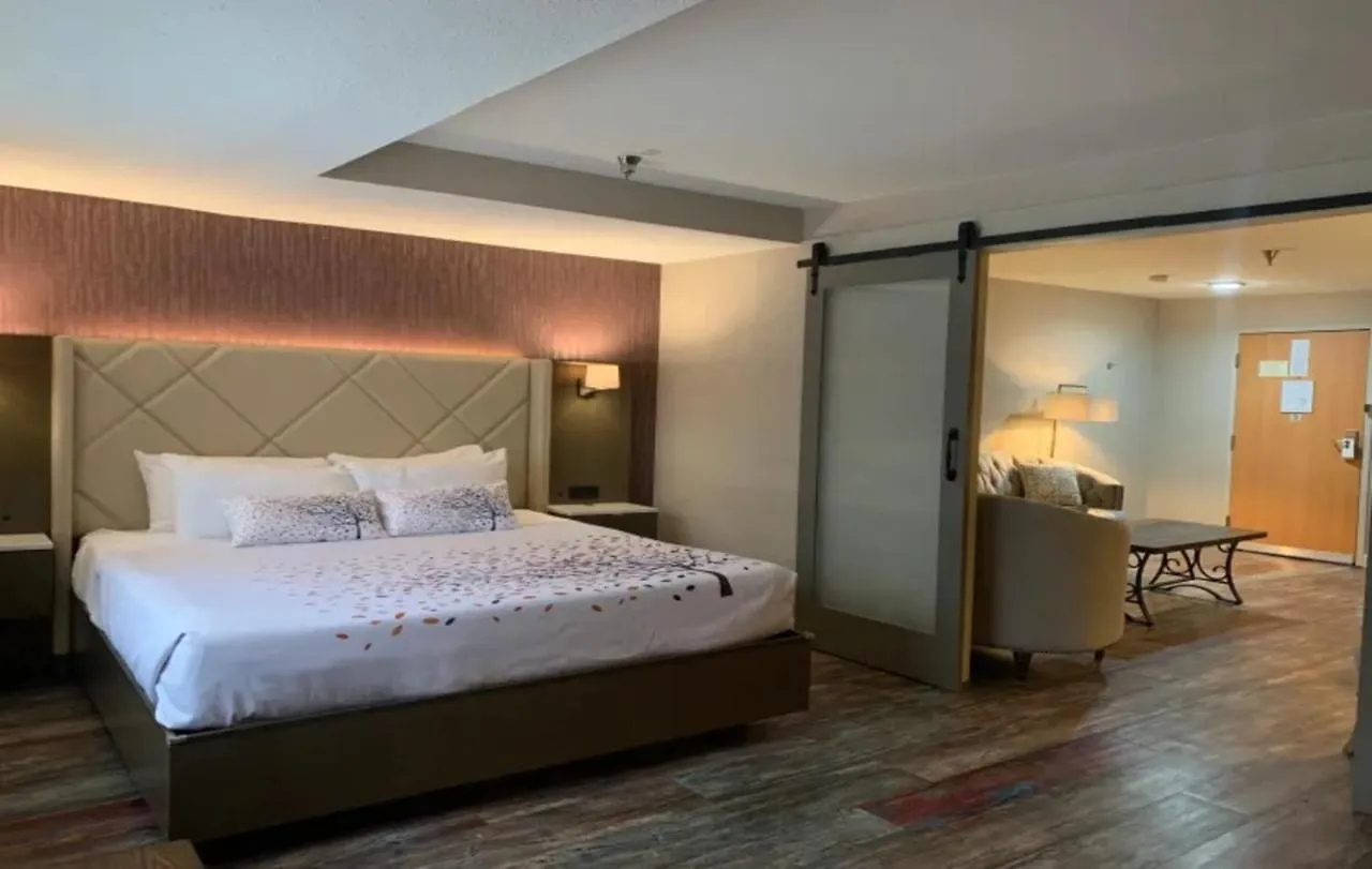 Empeiria High Sierra Hotel Mammoth Lakes